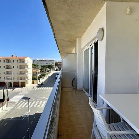 The In Estartit Apartment *